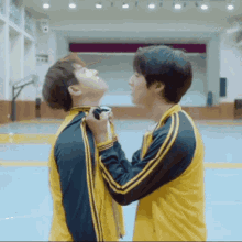 haruto treasure junghwan haruto treasure junghwan