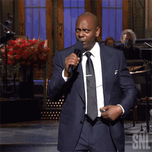 Whats That Dave Chappelle GIF - Whats That Dave Chappelle Saturday Night Live GIFs