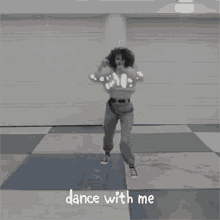 dance with me dance move it shake it feeling it dance with me dance move it shake it feeling it