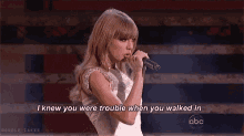 Trouble Taylor Swift GIF - Trouble Taylor Swift Sing GIFs