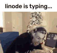 Linode Is Typing GIF - Linode Is Typing GIFs