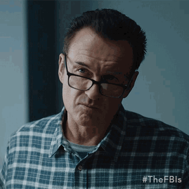 Listening jess lacroix gif listening jess lacroix fbi most wanted