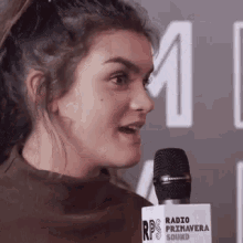 gifsamaia amaia interview gifsamaia amaia interview