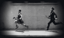 Fuite GIF - Run For Your Life Police GIFs