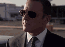 Captain Marvel Agent Coulson GIF - Captain Marvel Agent Coulson Phil Coulson GIFs