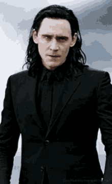 Loki Laufeyson Tom Hiddleston GIF - Loki Laufeyson Tom Hiddleston Thor Ragnarok GIFs