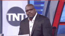 Shaquille O Neal Dont Laugh GIF - Shaquille O Neal Shaq Dont Laugh GIFs