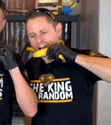 the king of random banana eat eating the king of random banana eat eating