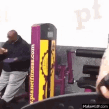 Eating Pizza Working Out GIF - Eating Pizza Working Out GIFs