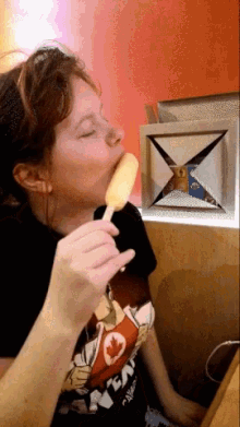 The perfect Ice Cream Animated GIF for your conversation. 