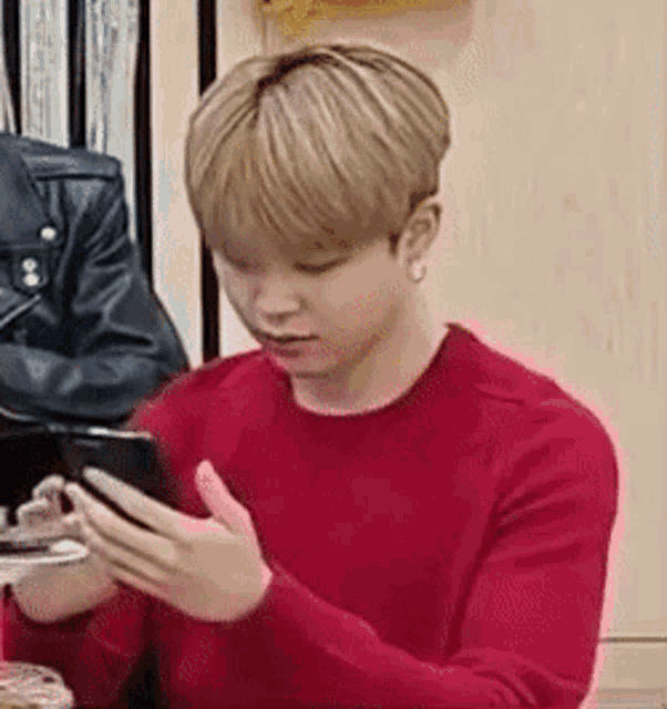 Jiminjimin Phone GIF Jiminjimin Jimin Phone Discover & Share GIFs
