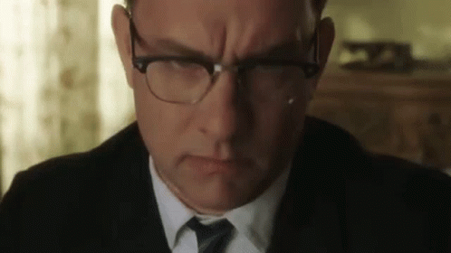 Catch Me If You Can Tom Hanks GIF - Catch Me If You Can ...