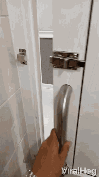 locking-door-fail-sliding-door.gif