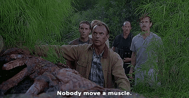 Jurassic Park Iii Nobody Move A Muscle GIF - Jurassic Park Iii Nobody Move A Muscle Alan Grant GIFs