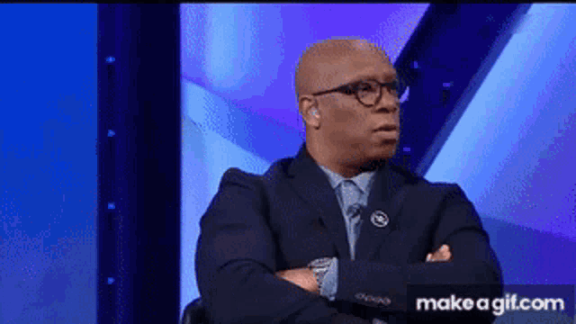ian wright arsenal gif ian wright arsenal laughing hysterically discover share gifs ian wright arsenal gif ian wright arsenal laughing hysterically discover share gifs