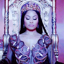 nicki-minaj-queen.gif
