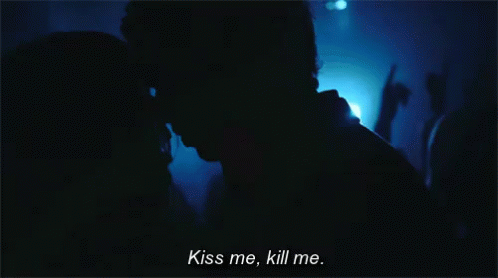 dark-kiss-me.gif