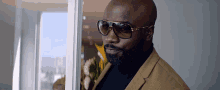 Hmph Mike Colter GIF - Hmph Mike Colter Fatale GIFs
