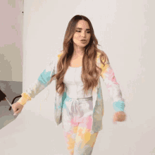 groovy shaking