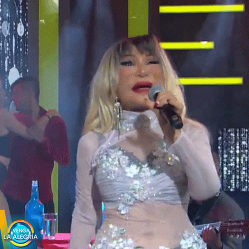 Eso Es Lyn May GIF - Eso Es Lyn May Venga La Alegría - Discover &amp; Share GIFs