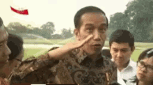 Presiden Jokowi Optimis GIF - Jokowi Optimis Naik GIFs