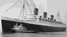 Queen Mary Sinking GIF - Queen Mary Sinking Edit GIFs
