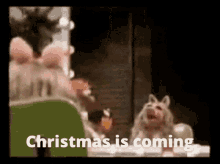 Miss Piggy Christmas GIF - Miss Piggy Christmas Muppets GIFs