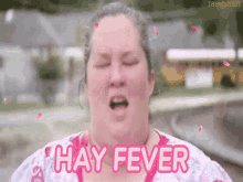 Sneeze Hay Fever GIF - Sneeze Hay Fever Mama June GIFs