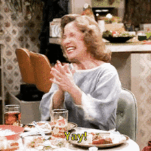 That70s Show Kitty Forman GIF - That70s Show Kitty Forman Yay GIFs