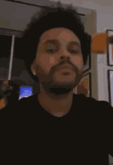 The Weeknd Eating GIF - The Weeknd Eating Tbygui GIFs