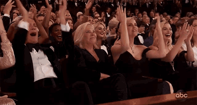 Clapping Applause GIF - Clapping Applause Bravo - Descubre & Comparte GIFs