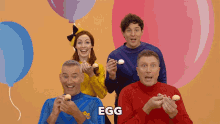 Egg Spoon GIF - Egg Spoon Look At This GIFs