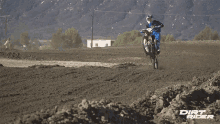 Wheelie Dirt Rider GIF - Wheelie Dirt Rider Tricks GIFs