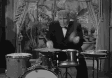 Playing Drums Zhivago1955 GIF - Playing Drums Zhivago1955 Snare Drum GIFs