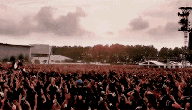 Rock Concert GIF - Rock Concert Oor - Discover &amp; Share GIFs