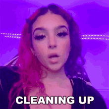Cleaning Up Ashleybtw GIF - Cleaning Up Ashleybtw Tidying Up GIFs