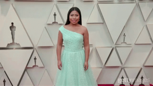 Wave Hi GIF - Wave Hi Hello - Descubre &amp;amp; Comparte GIFs