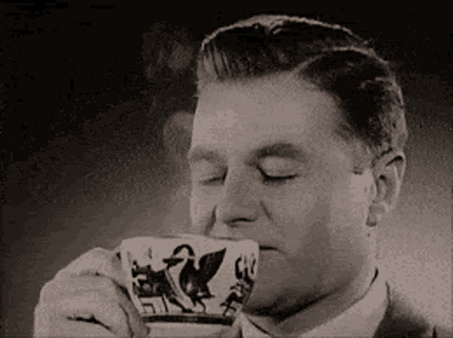 1950 Drink GIF - 1950 Drink Refreshing GIFs