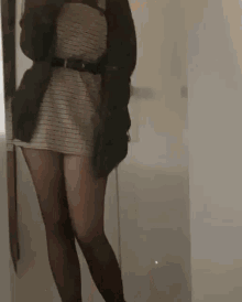 Egirl Mirror Selfie GIF - Egirl Mirror Selfie Ootd GIFs