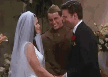 Monica And Chandler GIF - Friends Chandler Bing Matthew Perry GIFs