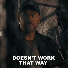 Doesnt Work That Way Jason Hayes GIF - Doesnt Work That Way Jason Hayes Seal Team GIFs