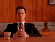 Waiting GIF - Waiting Finger Tapping Twin Peaks GIFs