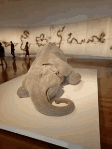 Elephant Art GIF - Elephant Art Artgallery GIFs