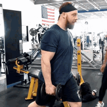 Lunges Sheamus GIF - Lunges Sheamus Celtic Warrior Workouts GIFs