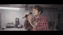 Bmth GIF - Band Sing Bmth GIFs