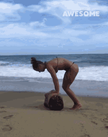 Handstand People Are Awesome GIF - Handstand People Are Awesome Balance GIFs