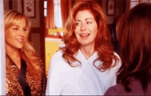 Julie Benz Desperate Housewives GIF - Julie Benz Desperate Housewives Dana Delany GIFs
