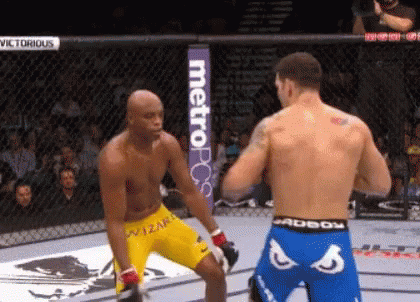 Anderson Silva Foot GIFs | Tenor