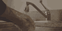 Wash Hands Washing Hands GIF - Wash Hands Washing Hands Wash Your Hands GIFs