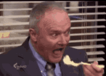 Creed The Office Shiver GIF - Creed The Office Shiver Creed GIFs